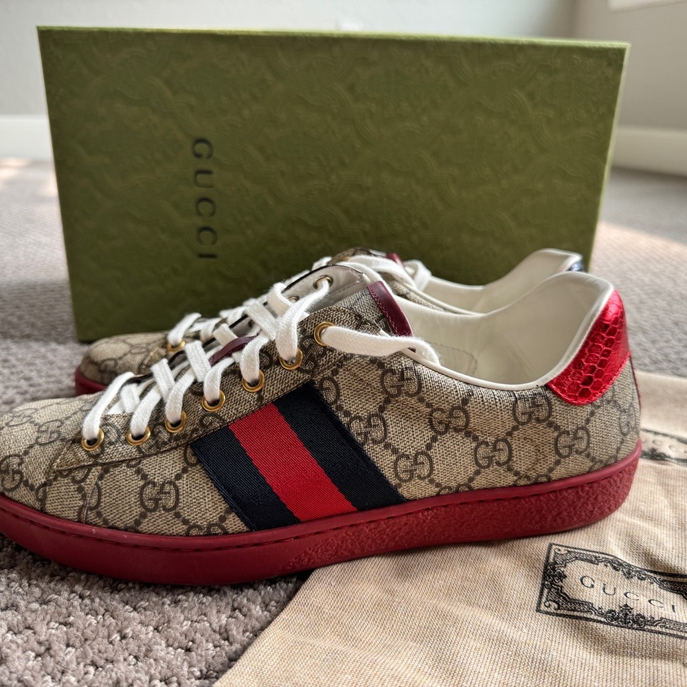 Gucci Monogram Sneakers with Red and Blue Accents - Picture 3 of 11
